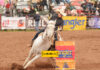 Carrera de barriles en el Campeonato Nacional de Rodeo Chihuahua 2022
